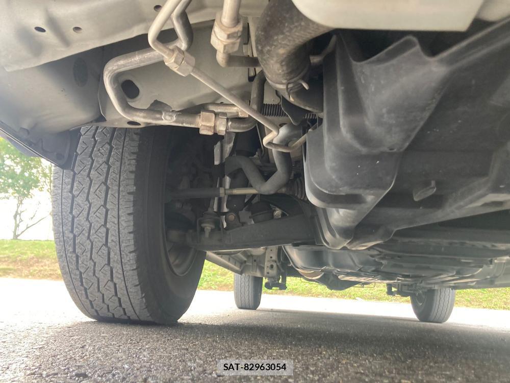 Toyota HIACE VAN 2020 1305385-38