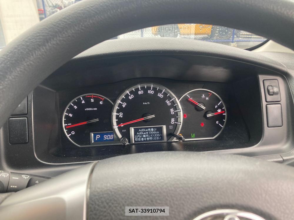 Toyota HIACE VAN 2020 1305393-14
