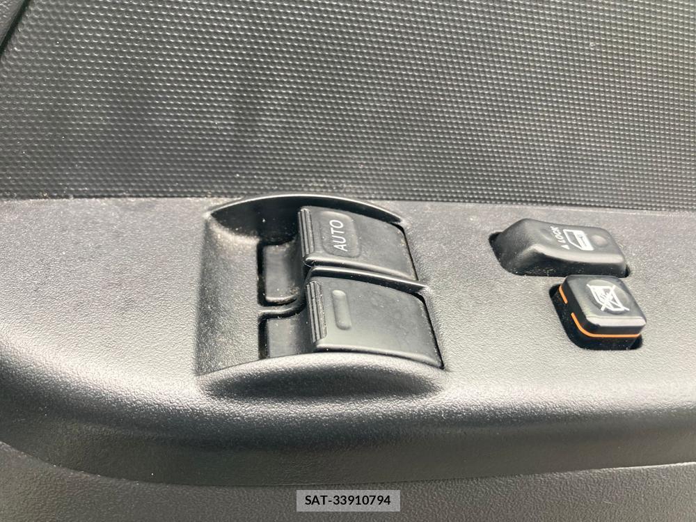 Toyota HIACE VAN 2020 1305393-23