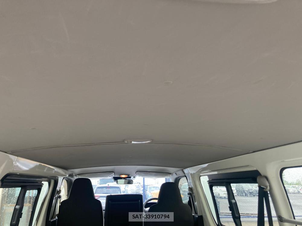 Toyota HIACE VAN 2020 1305393-26