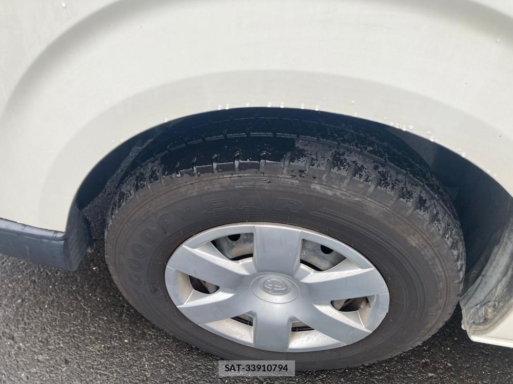 Toyota HIACE VAN 2020 1305393-33