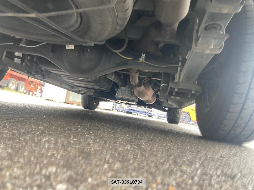 Toyota HIACE VAN 2020 1305393-37