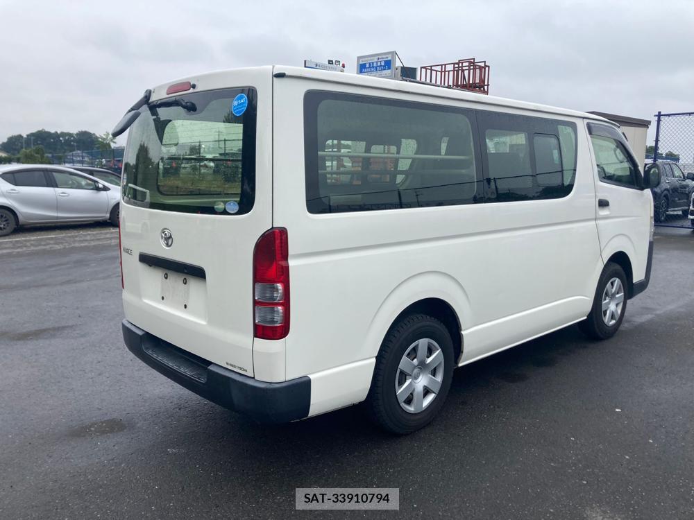 Toyota HIACE VAN 2020 1305393-4