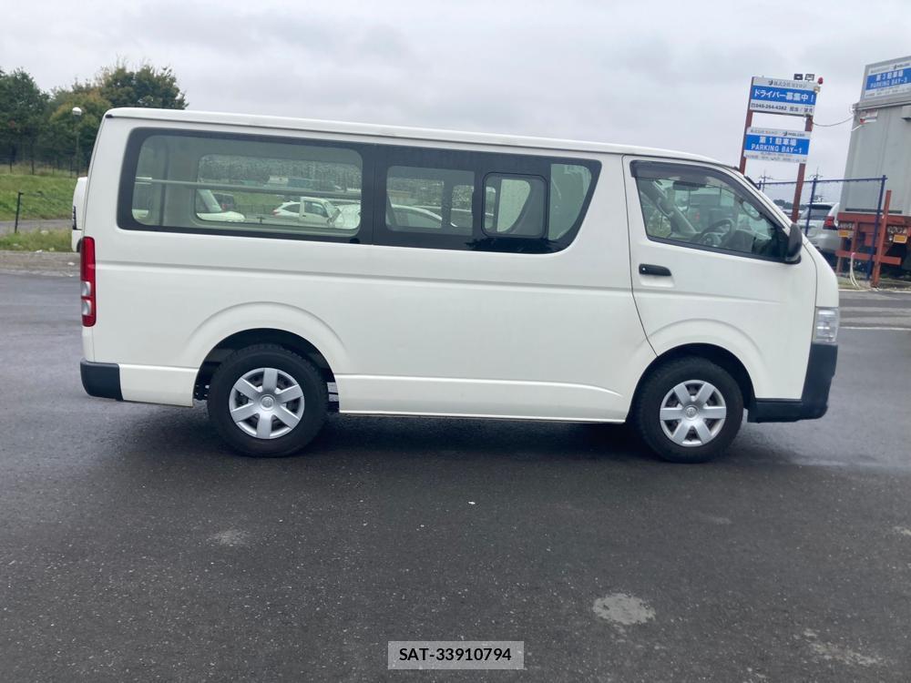 Toyota HIACE VAN 2020 1305393-5