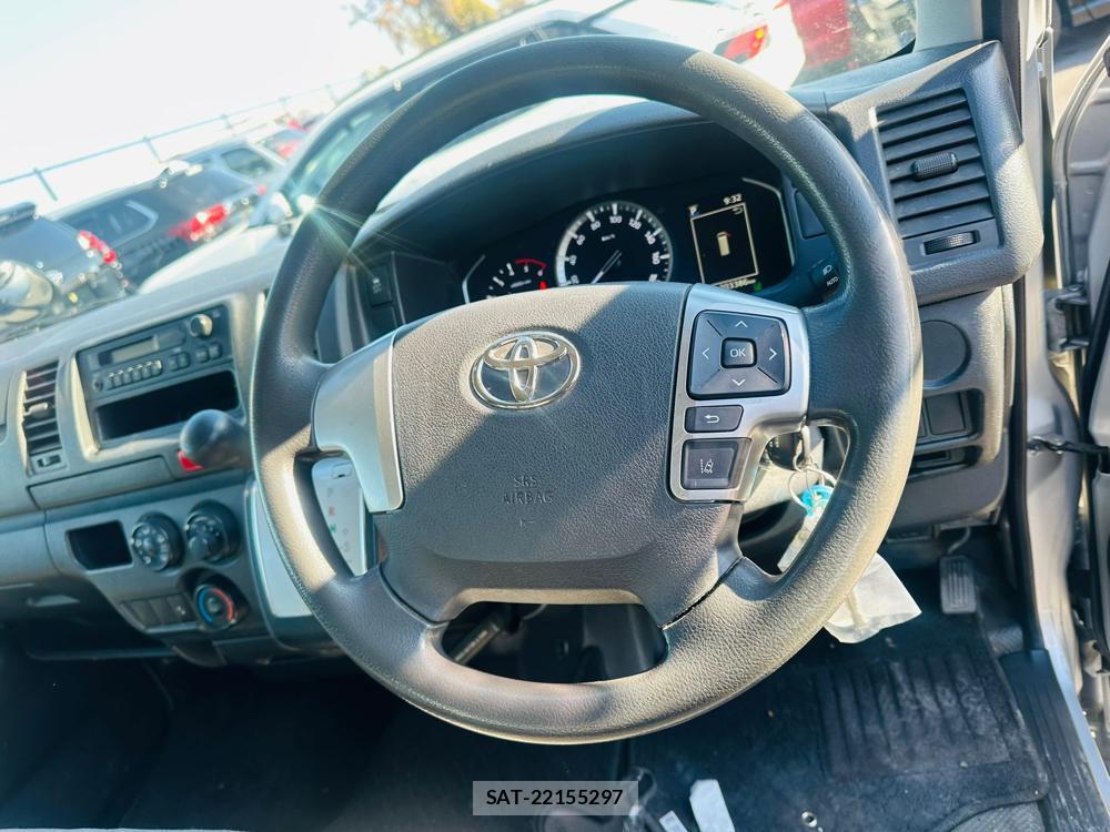 Toyota HIACE VAN 2020 1491623-14