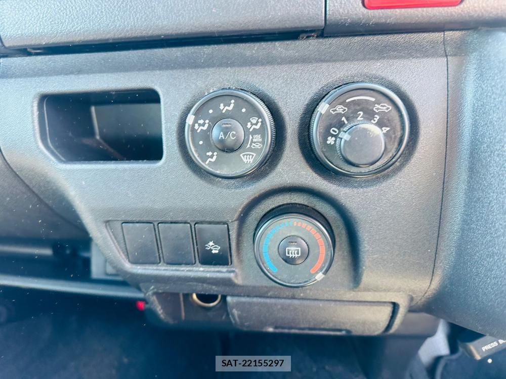 Toyota HIACE VAN 2020 1491623-19