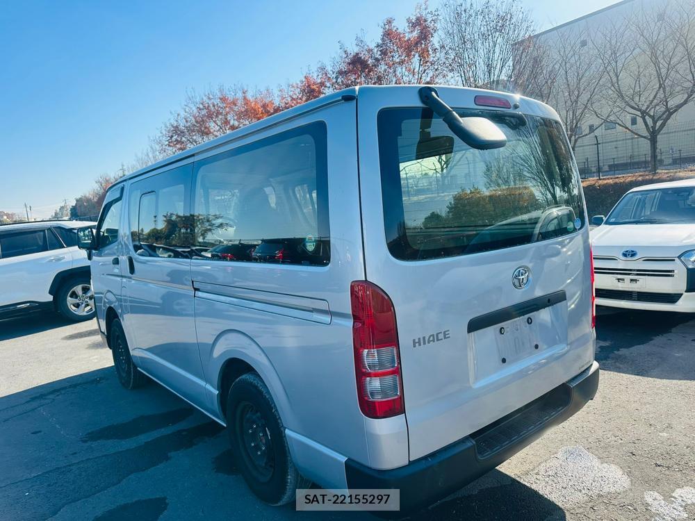 Toyota HIACE VAN 2020 1491623-2