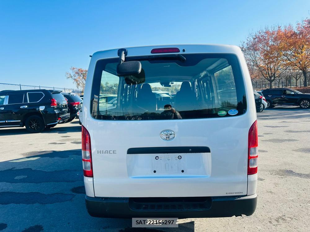 Toyota HIACE VAN 2020 1491623-3