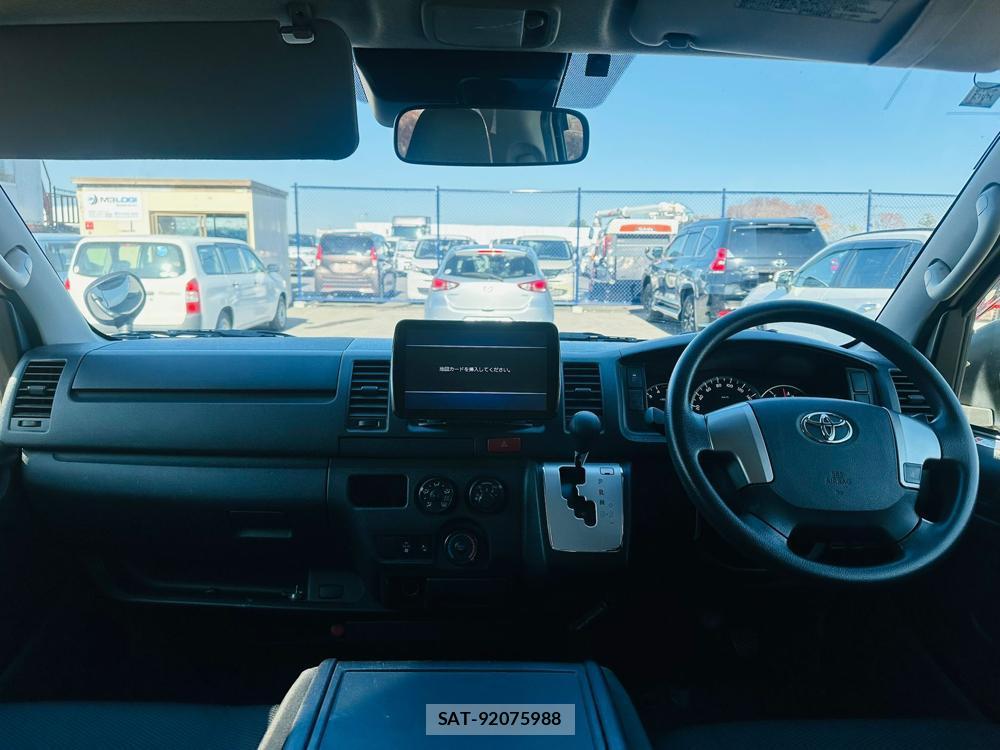 Toyota HIACE VAN 2019 1491629-12