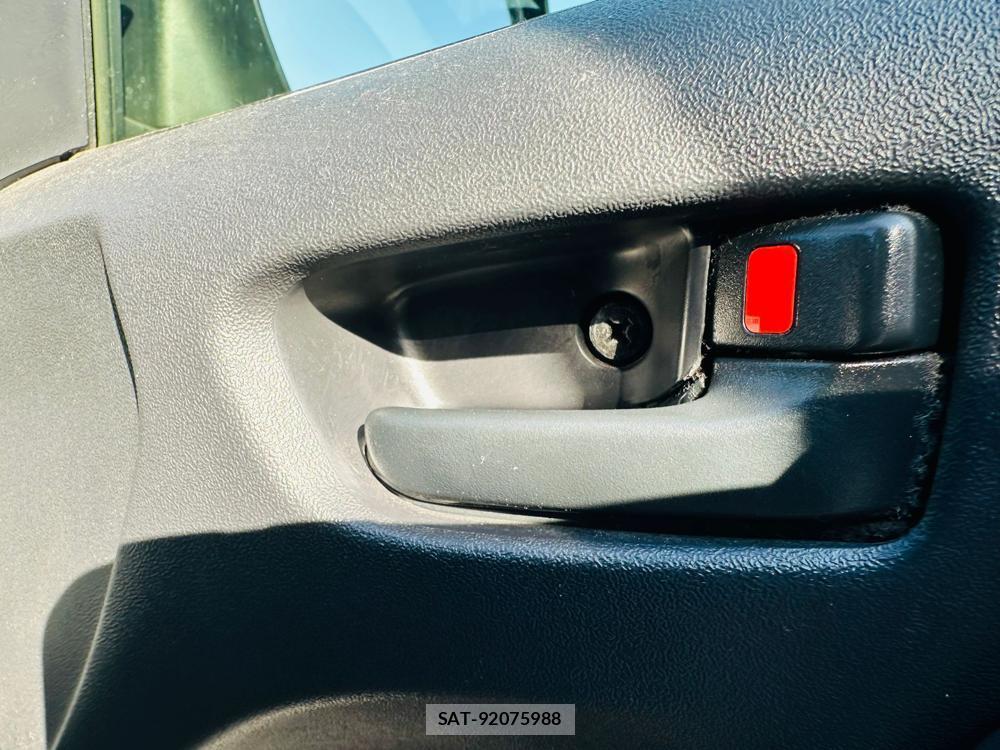 Toyota HIACE VAN 2019 1491629-20