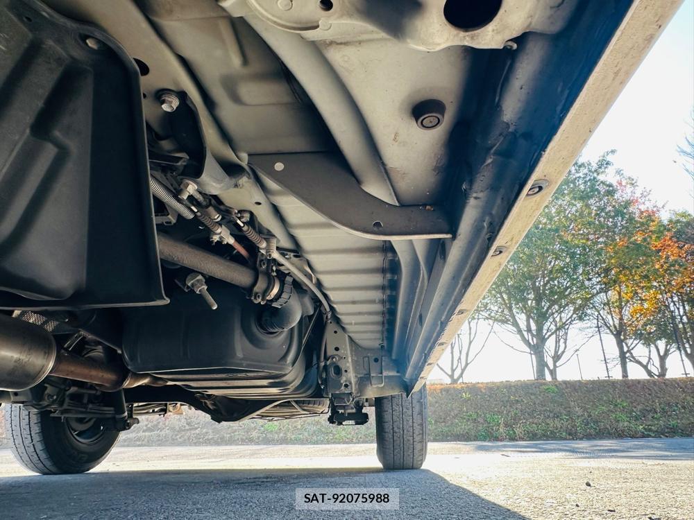 Toyota HIACE VAN 2019 1491629-34