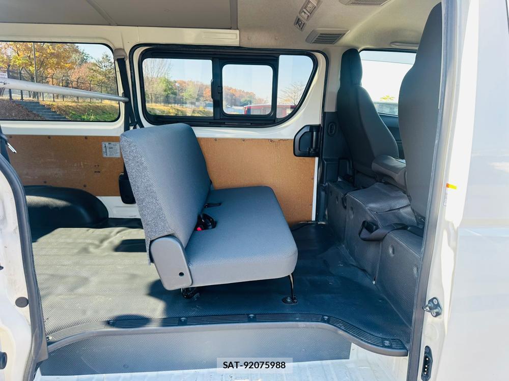 Toyota HIACE VAN 2019 1491629-8