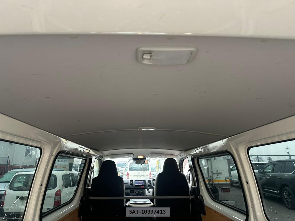 Toyota HIACE VAN 2020 1523262-23
