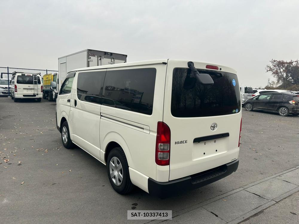 Toyota HIACE VAN 2020 1523262-2