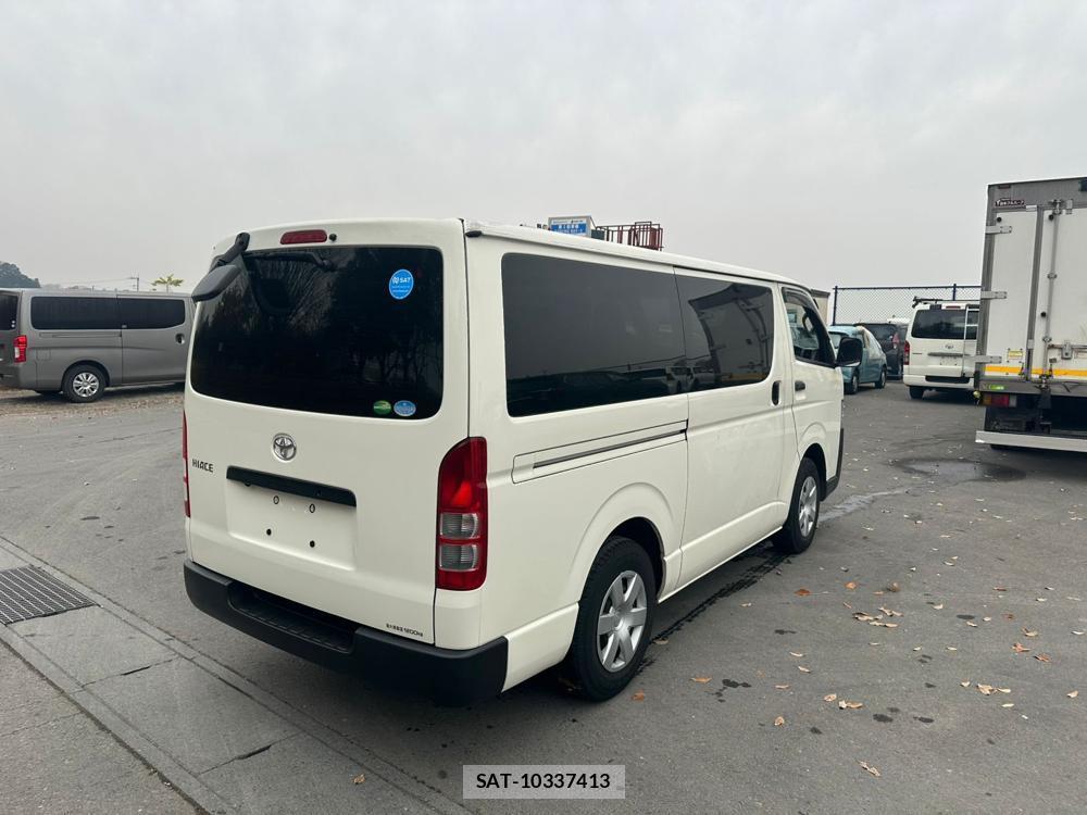 Toyota HIACE VAN 2020 1523262-4