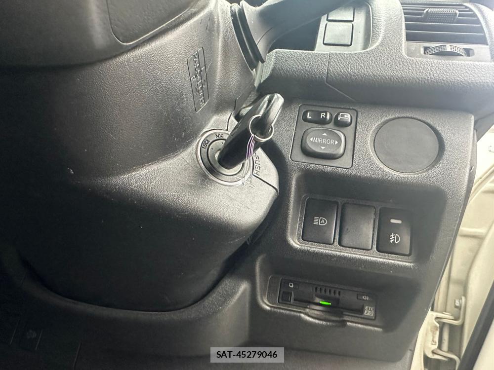 Toyota HIACE VAN 2020 1523264-16
