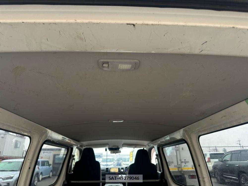 Toyota HIACE VAN 2020 1523264-23