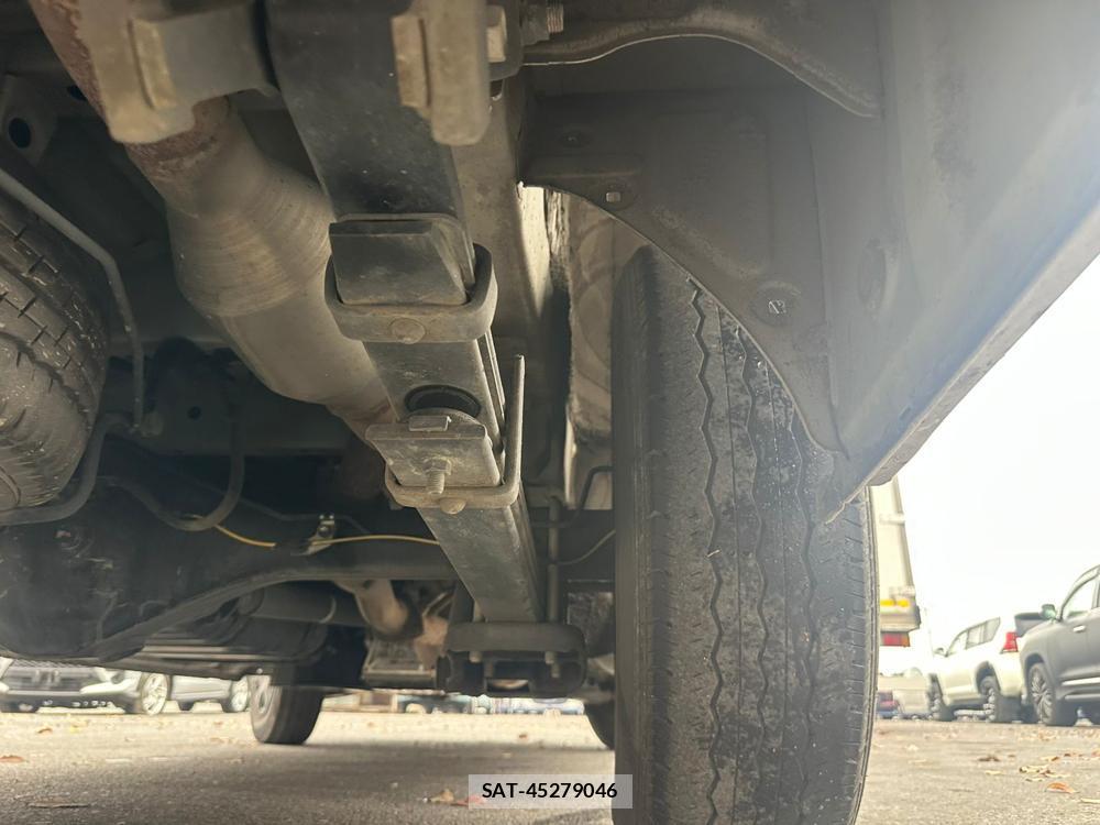 Toyota HIACE VAN 2020 1523264-37