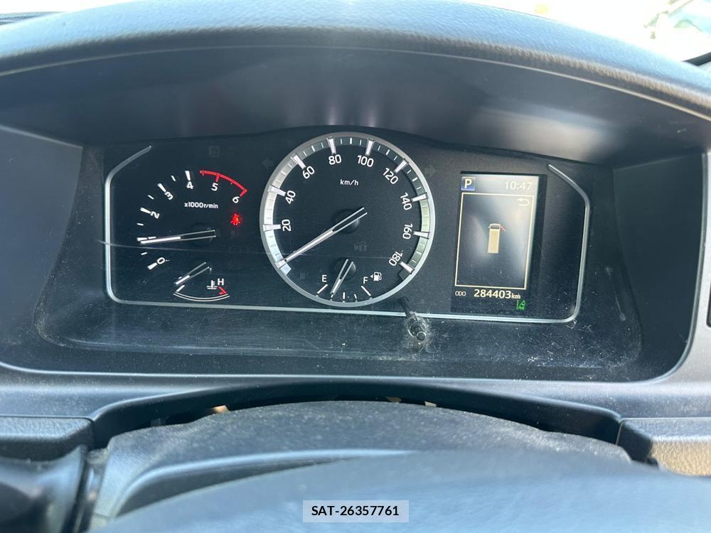 Toyota HIACE VAN 2020 1589916-14