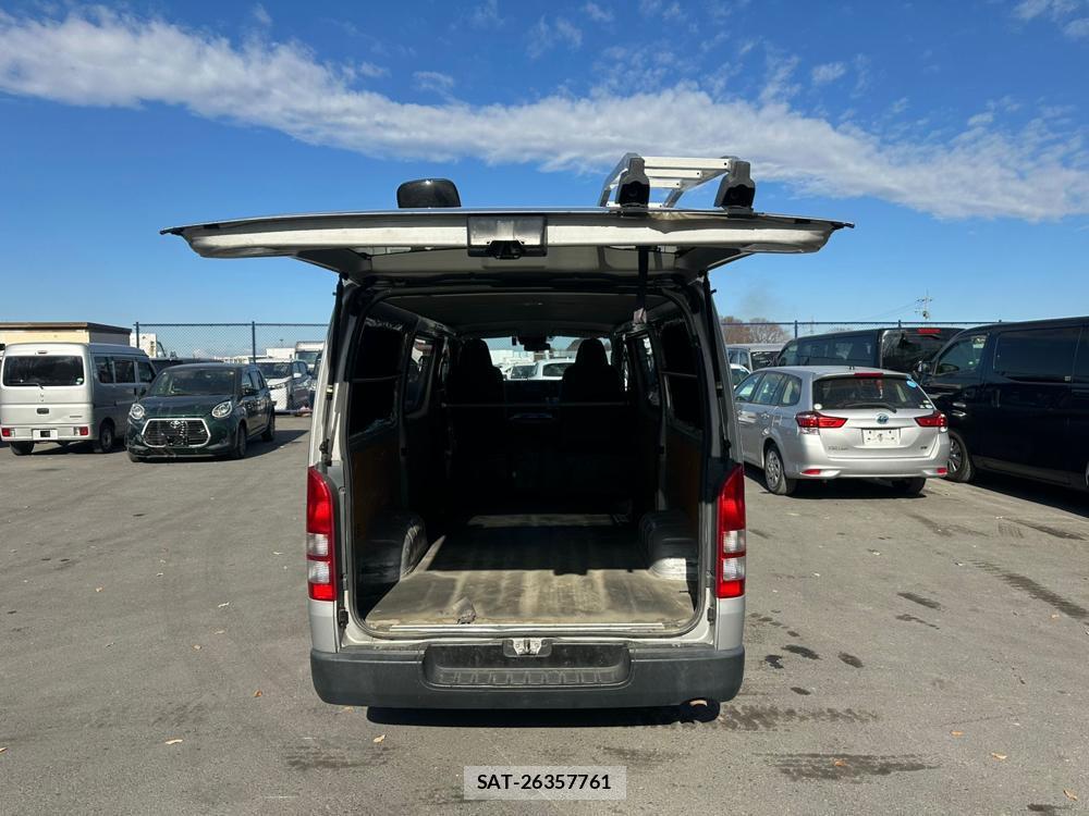 Toyota HIACE VAN 2020 1589916-26
