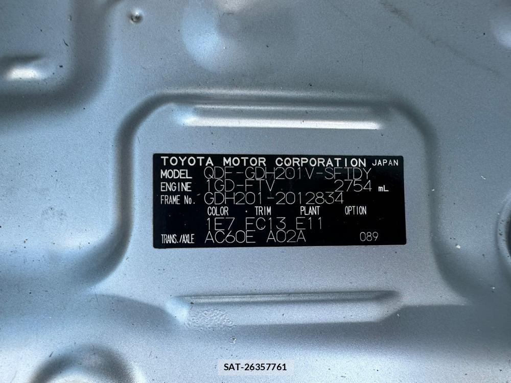 Toyota HIACE VAN 2020 1589916-37