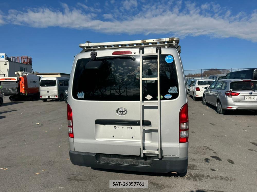 Toyota HIACE VAN 2020 1589916-3