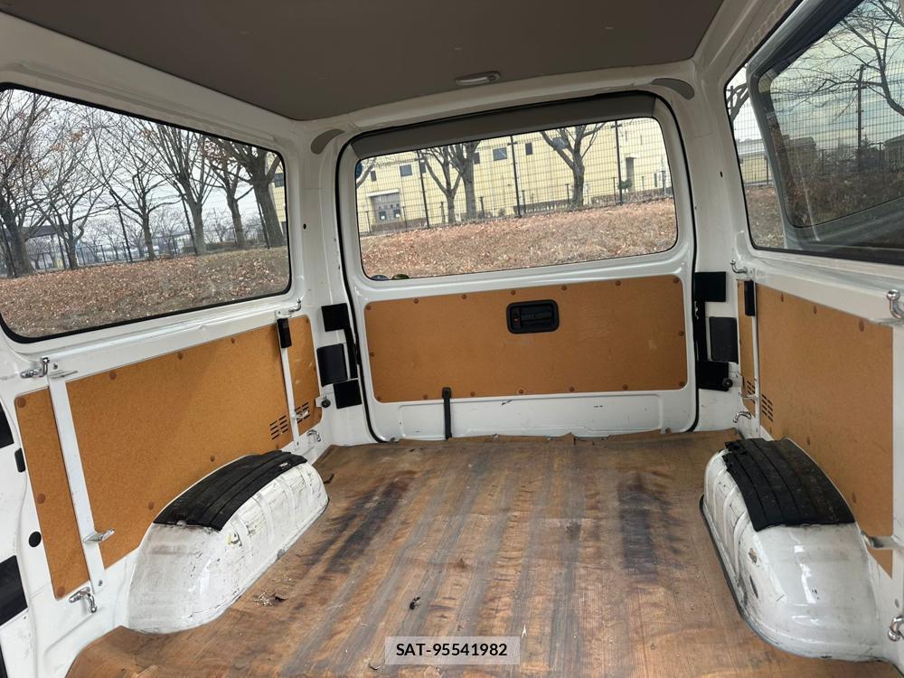 Toyota HIACE VAN 2020 1538798-11