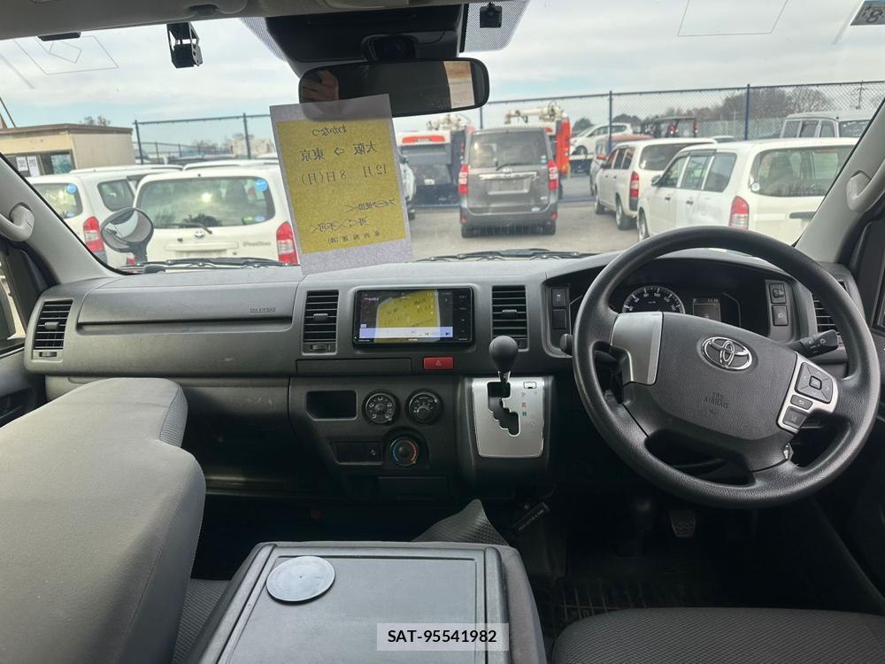 Toyota HIACE VAN 2020 1538798-14