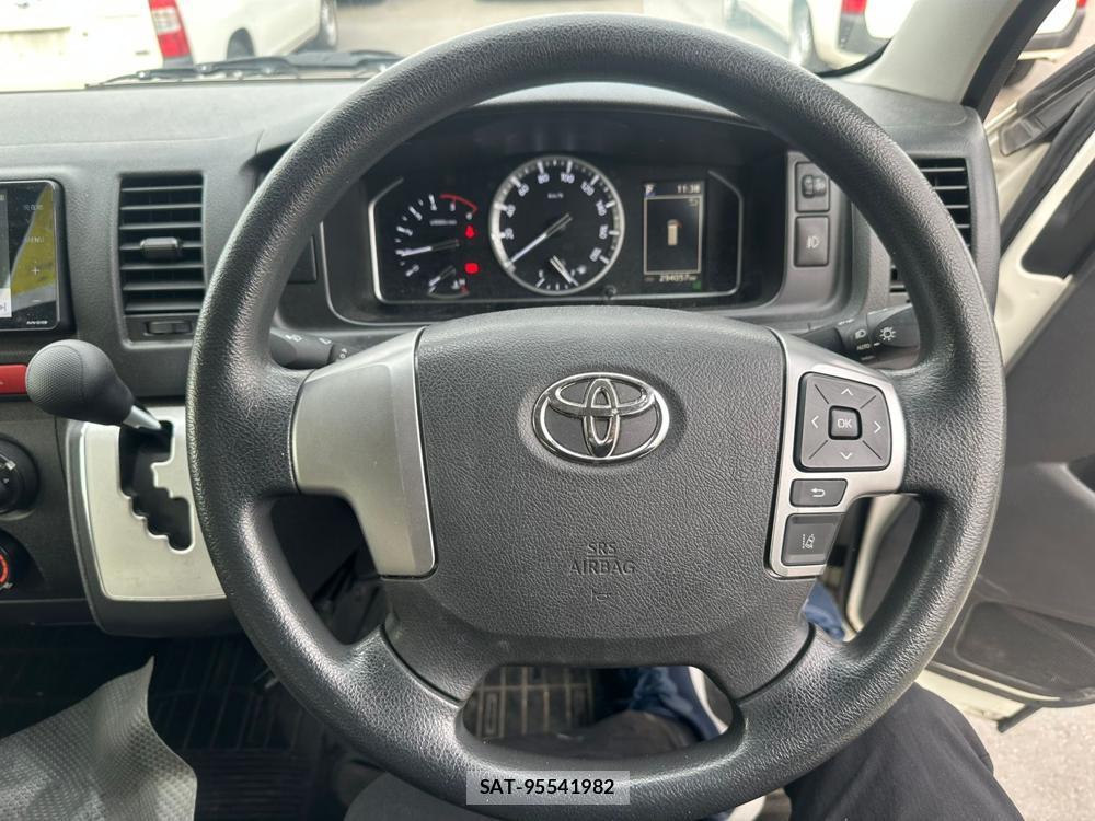 Toyota HIACE VAN 2020 1538798-15