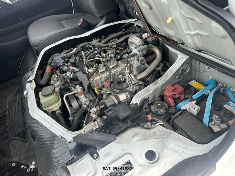 Toyota HIACE VAN 2020 1538798-29