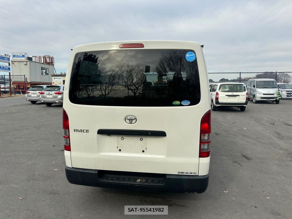 Toyota HIACE VAN 2020 1538798-3