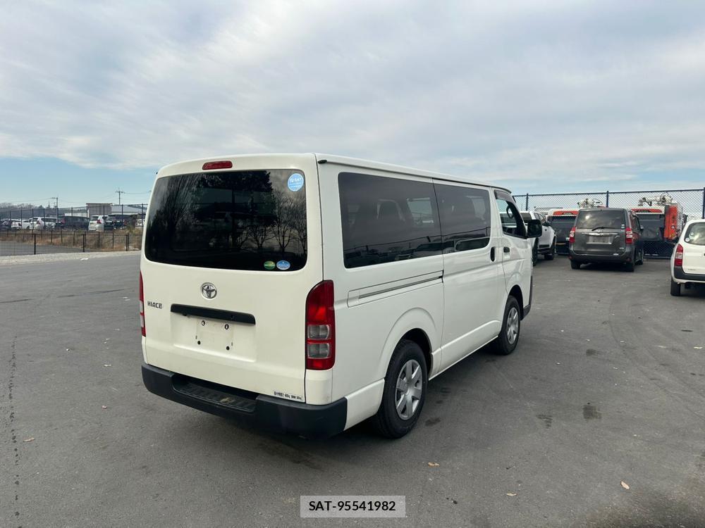 Toyota HIACE VAN 2020 1538798-4