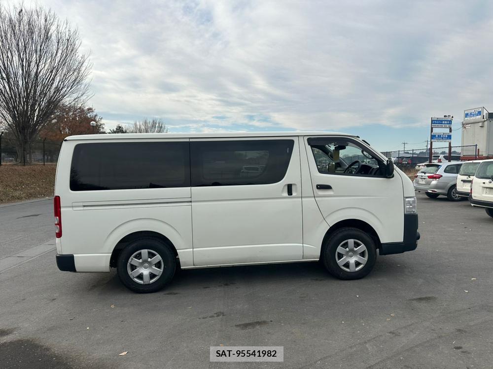 Toyota HIACE VAN 2020 1538798-5