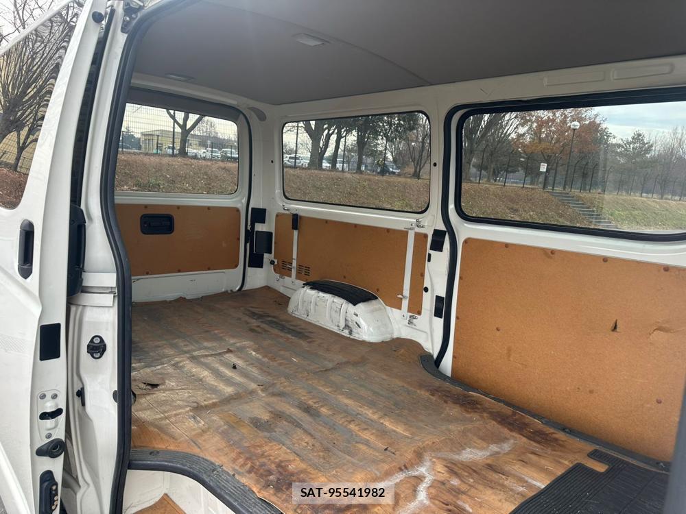 Toyota HIACE VAN 2020 1538798-8