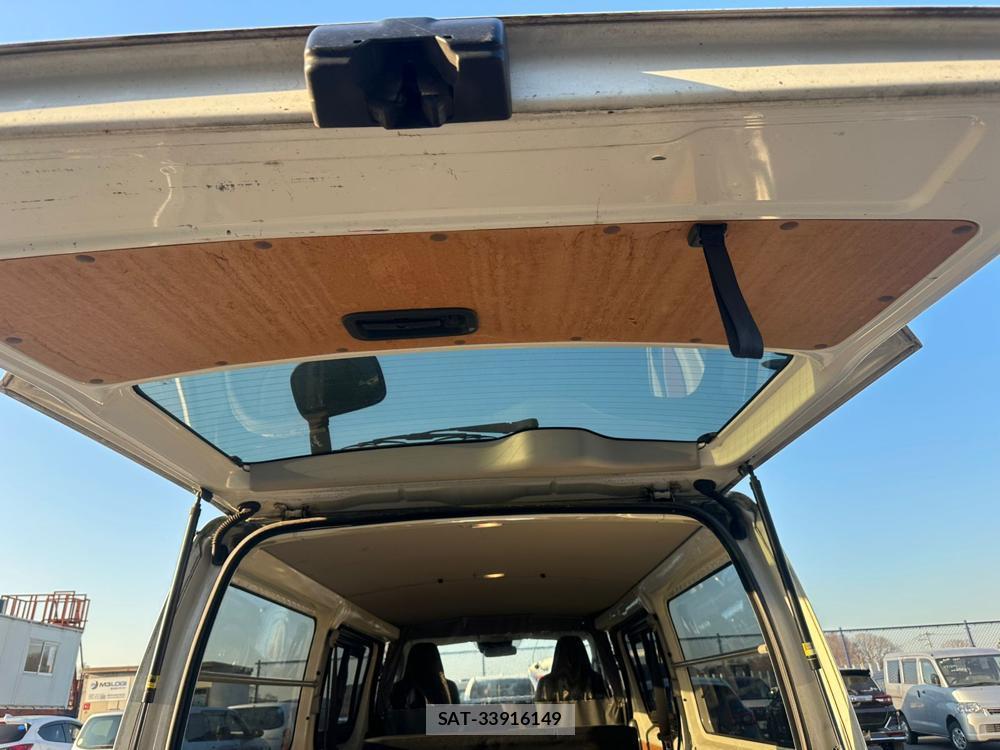 Toyota HIACE VAN 2019 1632784-26