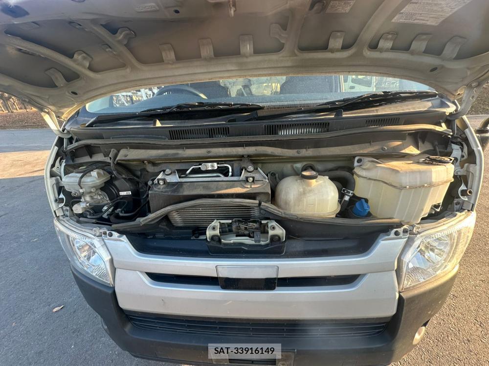 Toyota HIACE VAN 2019 1632784-28