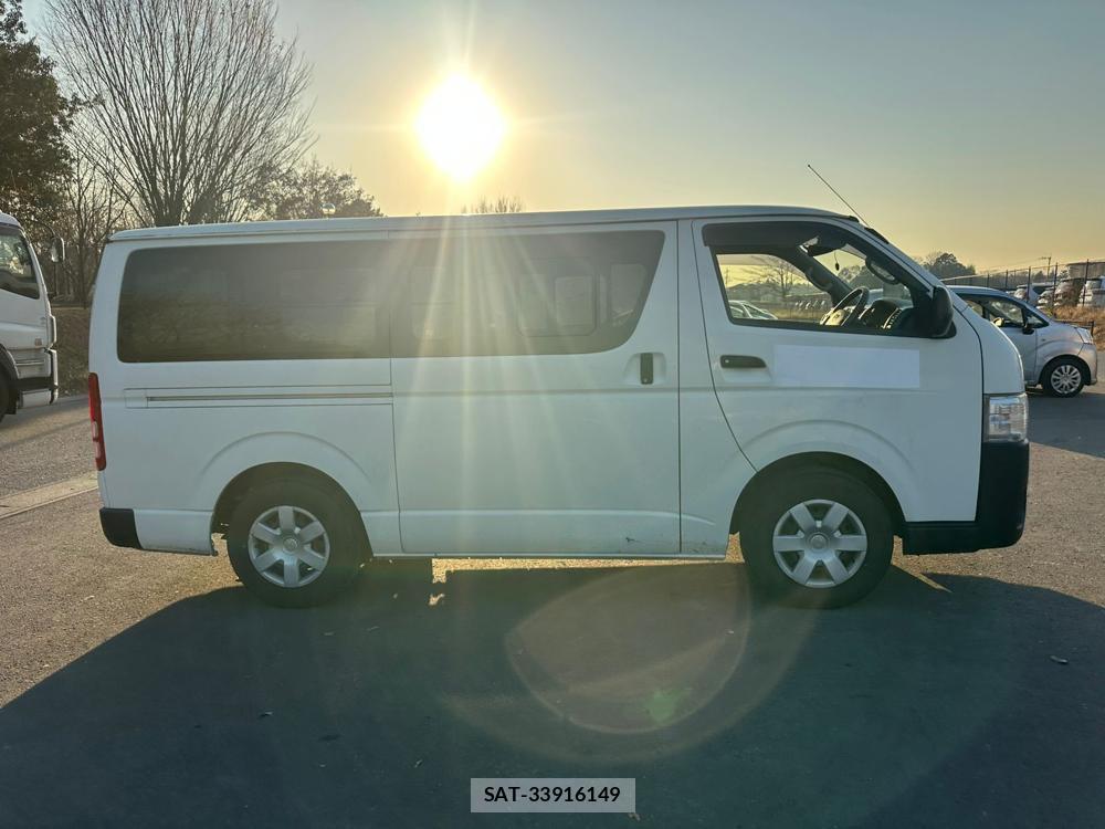 Toyota HIACE VAN 2019 1632784-5
