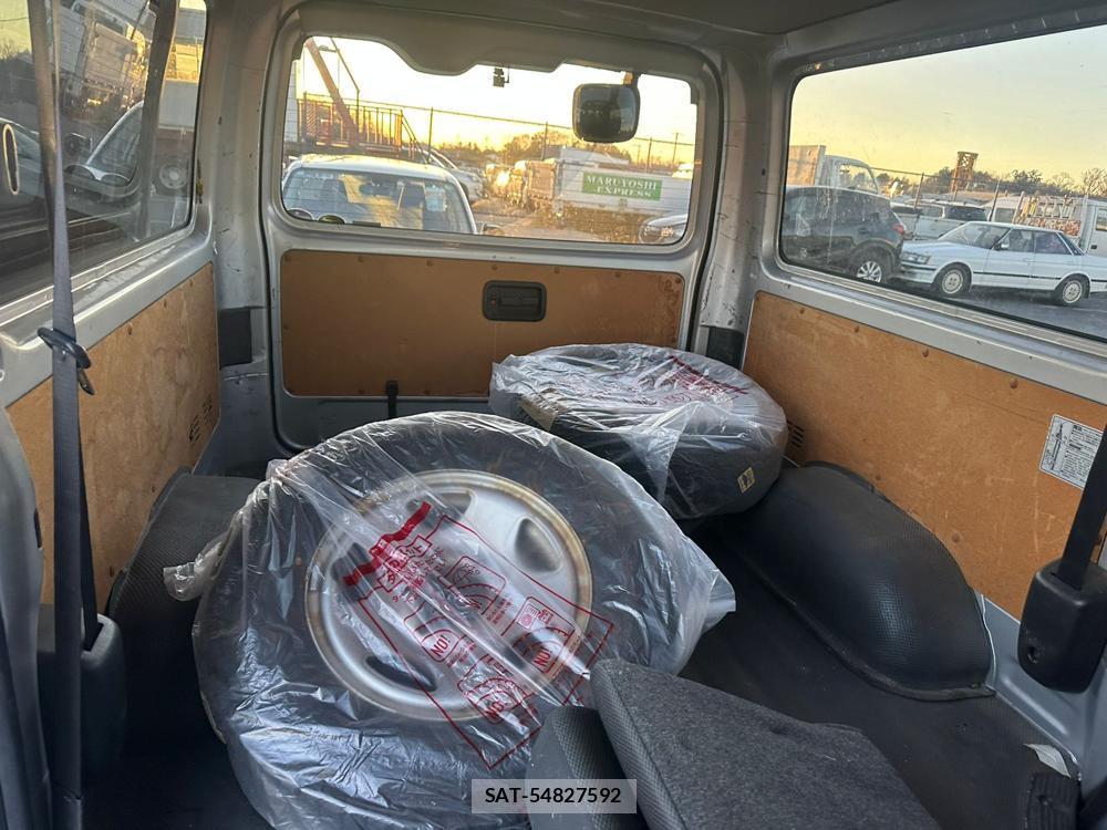 Toyota HIACE VAN 2020 1706770-9