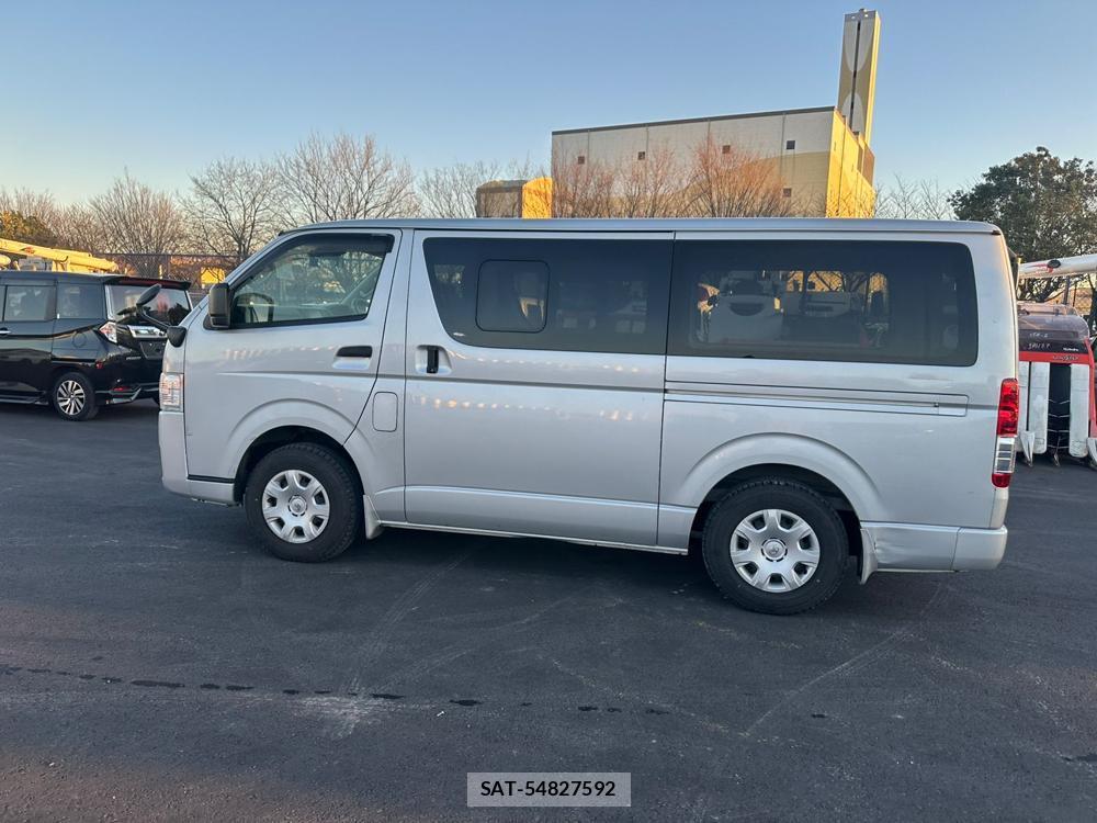 Toyota HIACE VAN 2020 1706770-1