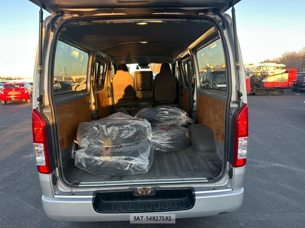 Toyota HIACE VAN 2020 1706770-27