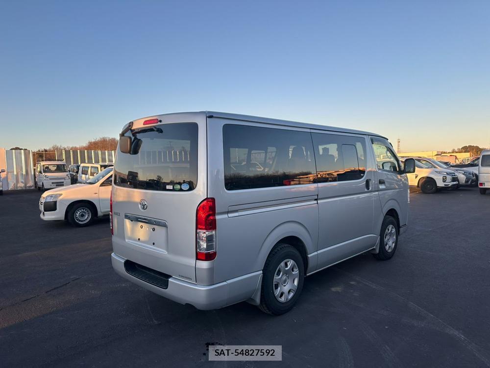 Toyota HIACE VAN 2020 1706770-4