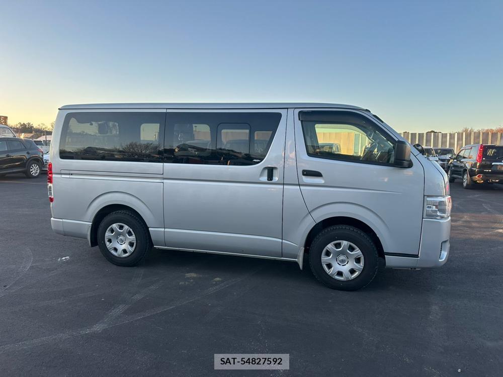 Toyota HIACE VAN 2020 1706770-5