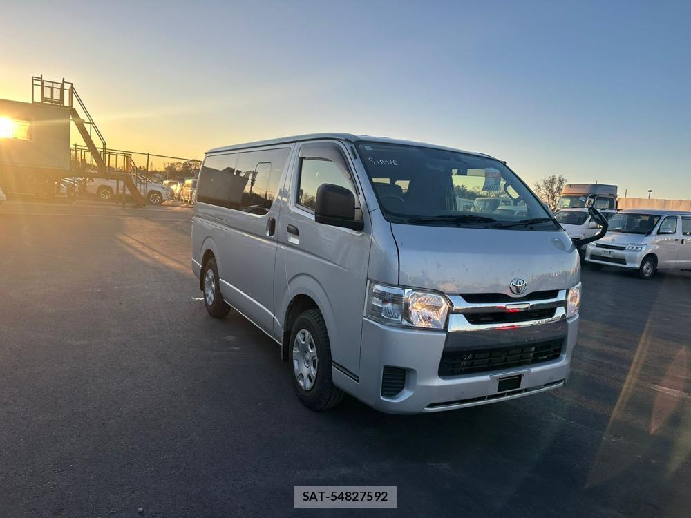Toyota HIACE VAN 2020 1706770-6