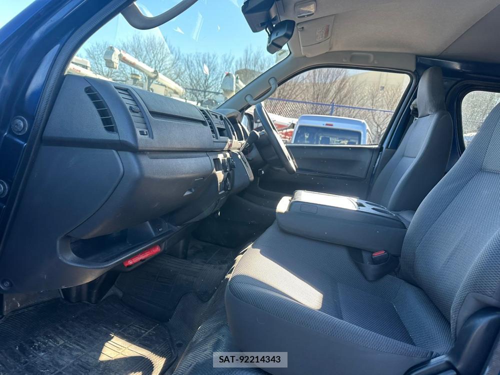 Toyota HIACE VAN 2019 1721381-10