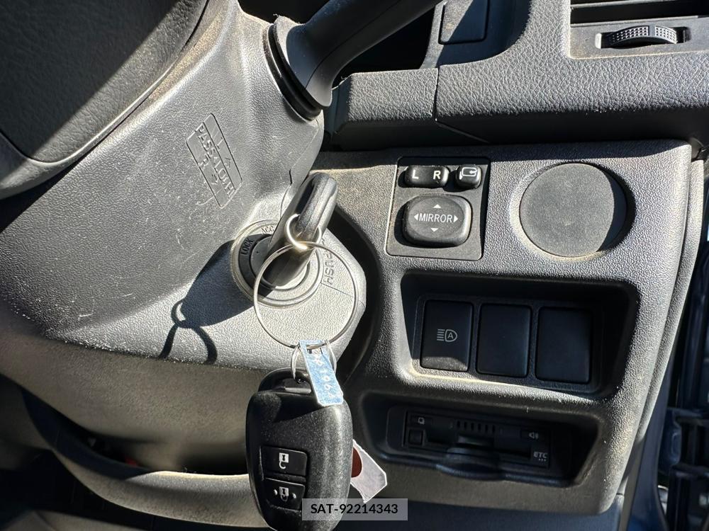 Toyota HIACE VAN 2019 1721381-16