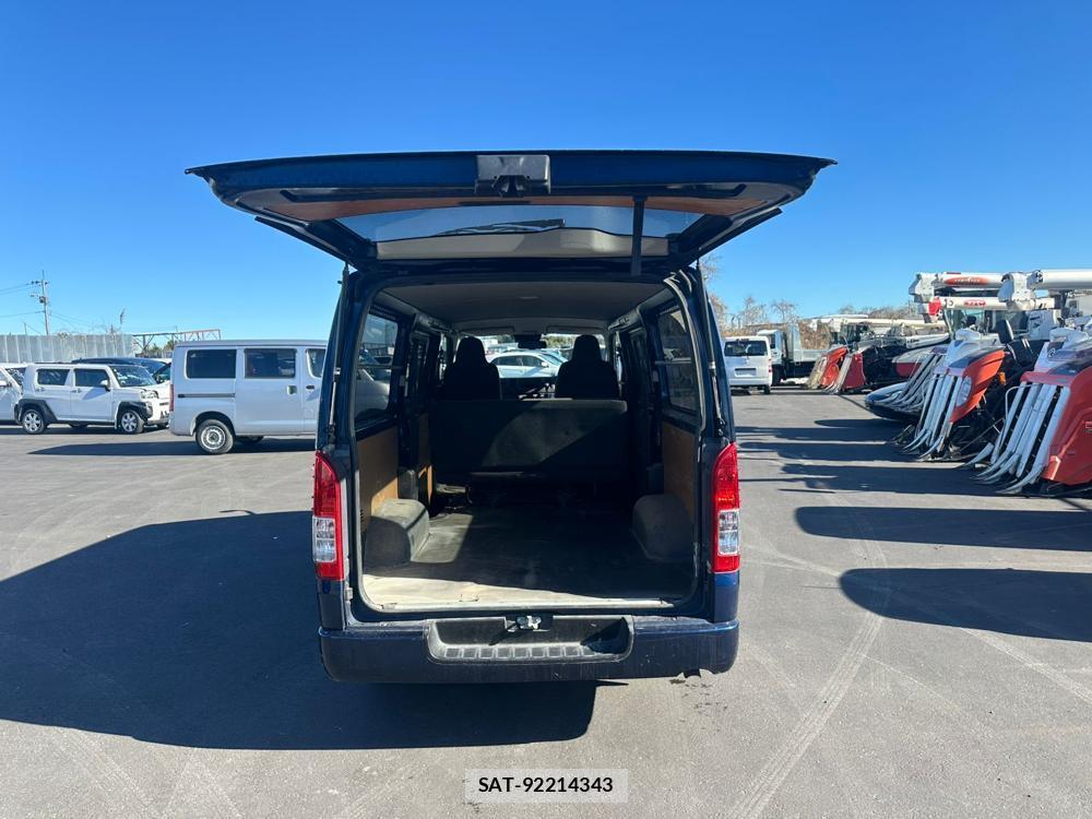 Toyota HIACE VAN 2019 1721381-27