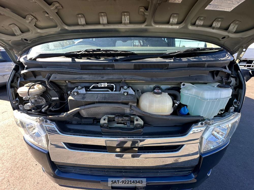 Toyota HIACE VAN 2019 1721381-28