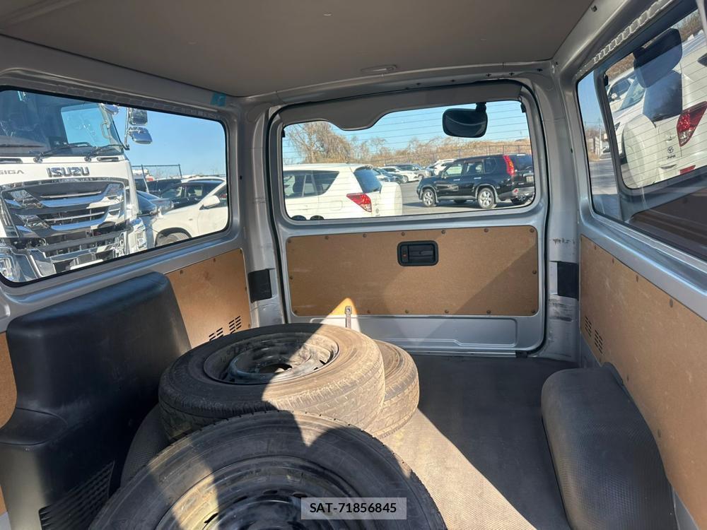 Toyota HIACE VAN 2019 1589911-9