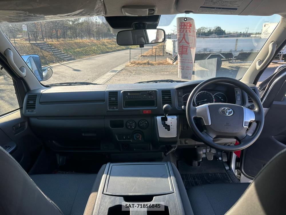 Toyota HIACE VAN 2019 1589911-12