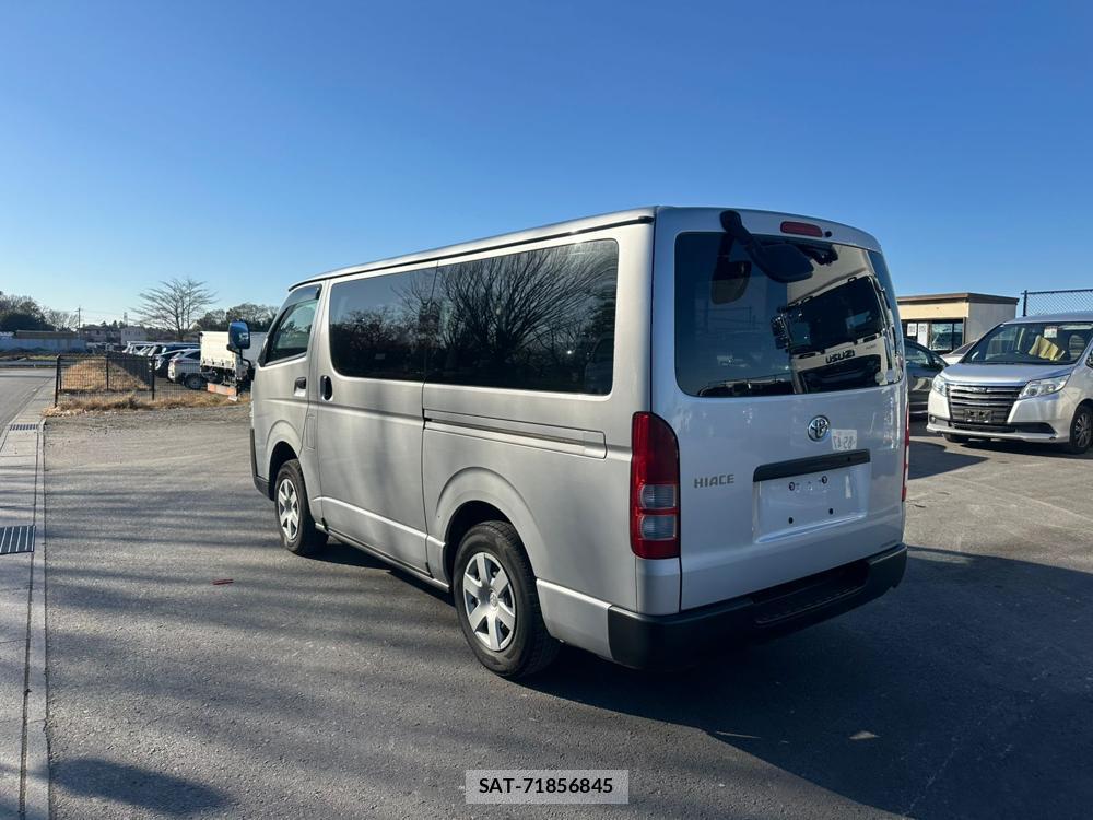 Toyota HIACE VAN 2019 1589911-2